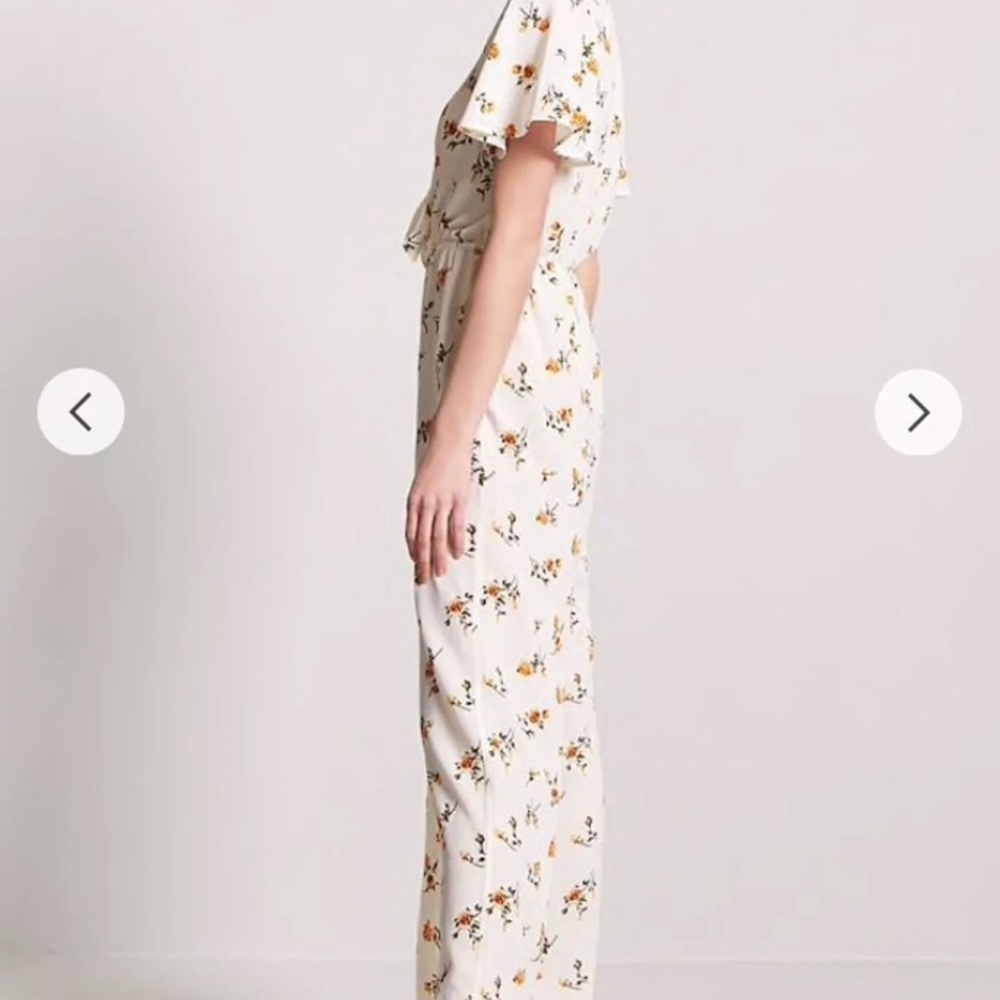 Floral Romper - Picture 2 of 5